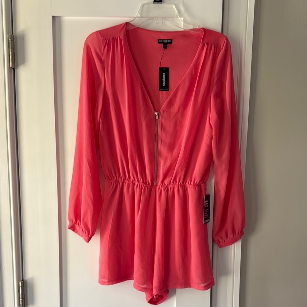 Express coral 3/4 Sleeve V-Neck Bodysuit